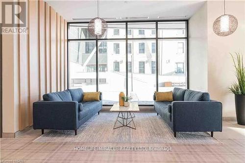 1809 - 108 Garment Street, Kitchener, ON - Indoor Photo Showing Living Room