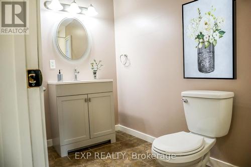 476 Pine Street, Greater Sudbury, ON - Indoor Photo Showing Bathroom