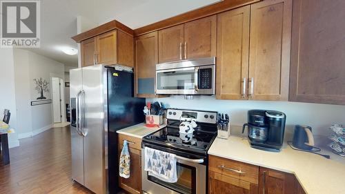 204 11203 105 Avenue, Fort St. John, BC - Indoor Photo Showing Kitchen