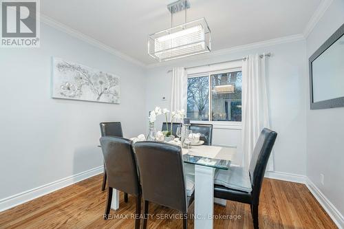 240 Taylor Mills Drive S, Richmond Hill, ON - Indoor Photo Showing Dining Room