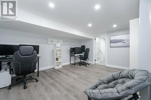 240 Taylor Mills Drive S, Richmond Hill, ON - Indoor Photo Showing Office