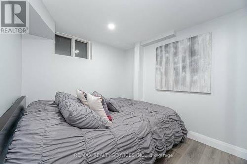 240 Taylor Mills Drive S, Richmond Hill, ON - Indoor Photo Showing Bedroom