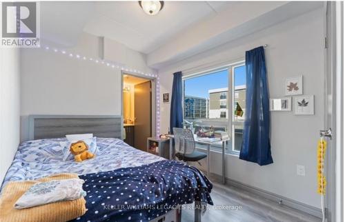 401 - 275 Larch Street, Waterloo, ON - Indoor Photo Showing Bedroom