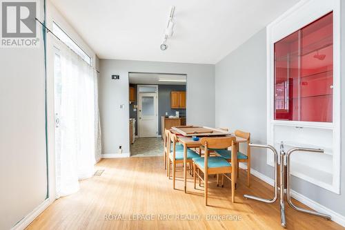 4207-13 Drummond Road, Niagara Falls (212 - Morrison), ON - Indoor Photo Showing Dining Room