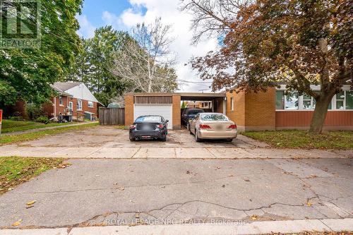 4207-13 Drummond Road, Niagara Falls (212 - Morrison), ON - Outdoor