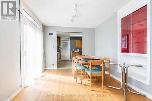 4207-13 Drummond Road, Niagara Falls (212 - Morrison), ON - Indoor Photo Showing Dining Room