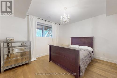 27 Boulding Drive, Aurora, ON - Indoor Photo Showing Bedroom