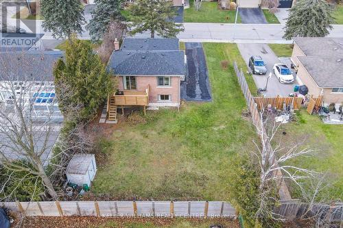 27 Boulding Drive, Aurora, ON - Outdoor