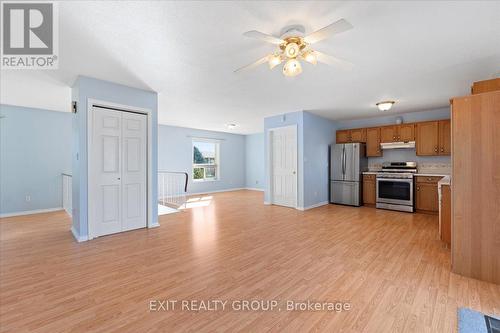 2 Wendy'S Lane, Brighton, ON - Indoor Photo Showing Kitchen