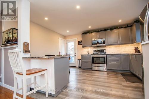 9 Deane Street N, Kawartha Lakes (Omemee), ON - Indoor Photo Showing Kitchen