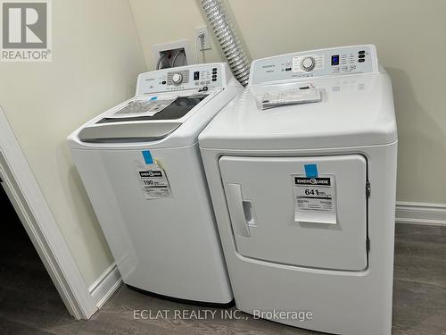 16 Toffee Trail Bsmt, Hamilton, ON - Indoor Photo Showing Laundry Room