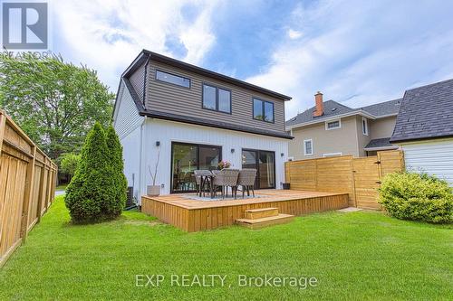 11 Nelles Road N, Grimsby, ON - Outdoor With Deck Patio Veranda With Exterior