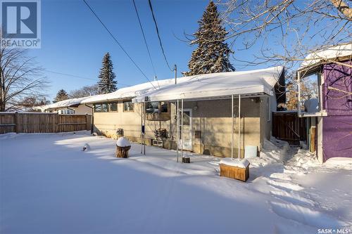 6 Macdonald Crescent, Saskatoon, SK - Outdoor