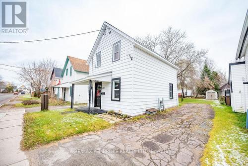 241 Forced Road, Pembroke, ON - Outdoor