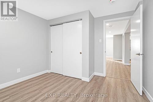 22 Whitehill Avenue, Ottawa, ON - Indoor Photo Showing Other Room