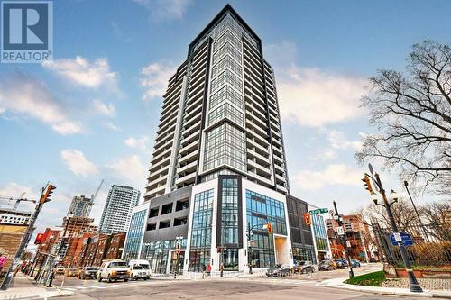 812 - 15 Queen Street E, Hamilton, ON - Outdoor