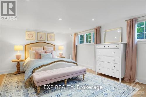 72 Delong Drive, Ottawa, ON - Indoor Photo Showing Bedroom