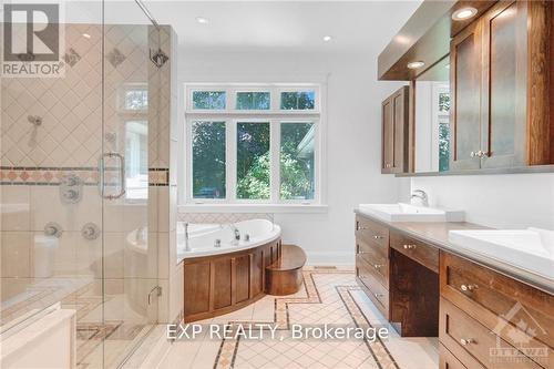 72 Delong Drive, Ottawa, ON - Indoor Photo Showing Bathroom