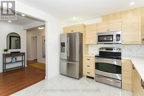 1782 Forman Avenue, Ottawa, ON - Indoor Photo Showing Kitchen