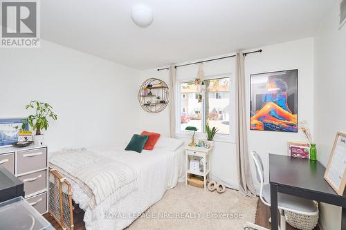 106 - 189 Dorchester Boulevard, St. Catharines (444 - Carlton/Bunting), ON - Indoor Photo Showing Bedroom