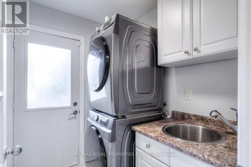 47 Butterfield Crescent, Whitby, ON - Indoor Photo Showing Laundry Room