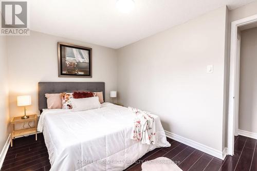 60 Braidwood Lake Road, Brampton, ON - Indoor Photo Showing Bedroom