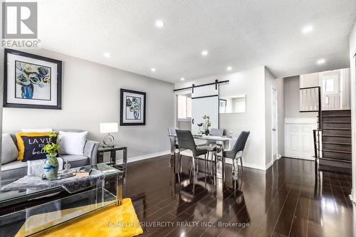 60 Braidwood Lake Road, Brampton, ON - Indoor Photo Showing Dining Room