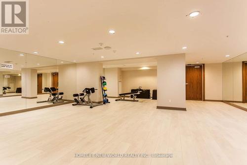 3909 - 295 Adelaide Street W, Toronto, ON - Indoor Photo Showing Gym Room