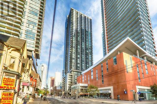 3909 - 295 Adelaide Street W, Toronto, ON - Outdoor With Facade