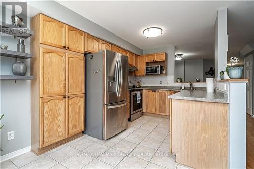 216 Claridge Drive, Ottawa, ON - Indoor Photo Showing Kitchen