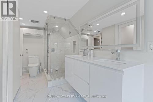 168 Stewart Street, Ottawa, ON - Indoor Photo Showing Bathroom