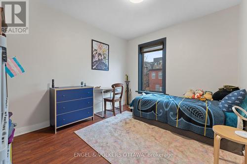 168 Stewart Street, Ottawa, ON - Indoor Photo Showing Bedroom