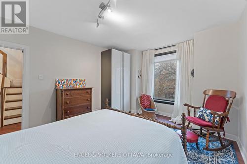 168 Stewart Street, Ottawa, ON - Indoor Photo Showing Bedroom