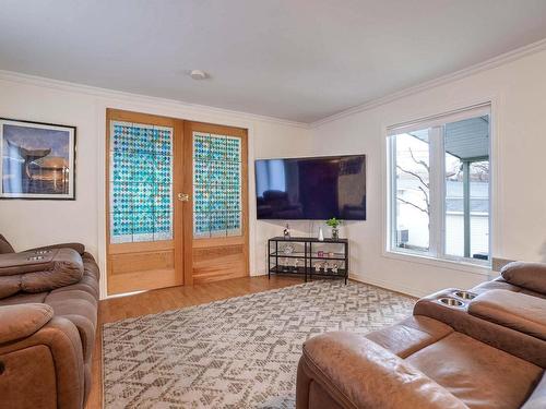 Salon - R6-16000 Rue Wilfrid-Boileau, Montréal (L'Île-Bizard/Sainte-Geneviève), QC - Indoor Photo Showing Living Room