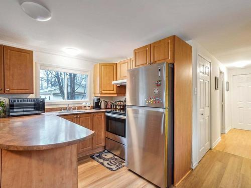 Cuisine - R6-16000 Rue Wilfrid-Boileau, Montréal (L'Île-Bizard/Sainte-Geneviève), QC - Indoor Photo Showing Kitchen