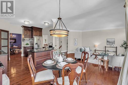 1907 Caprihani Way, Ottawa, ON - Indoor Photo Showing Dining Room