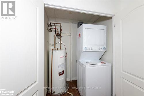 702 - 699 Aberdeen Boulevard, Midland, ON - Indoor Photo Showing Laundry Room