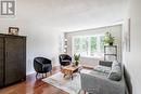 1 Oakmeadow Boulevard, Georgina, ON  - Indoor Photo Showing Living Room 