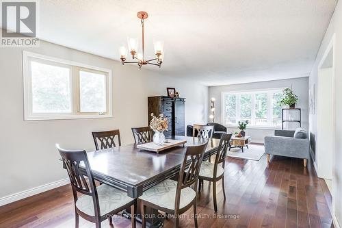 1 Oakmeadow Boulevard, Georgina, ON - Indoor Photo Showing Dining Room