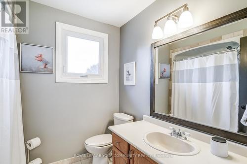 1 Oakmeadow Boulevard, Georgina, ON - Indoor Photo Showing Bathroom