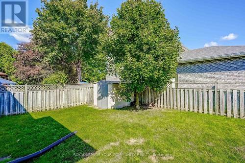 1 Oakmeadow Boulevard, Georgina, ON - Outdoor