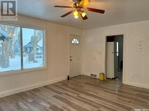 37 Wallace Avenue, Yorkton, SK - Indoor Photo Showing Other Room