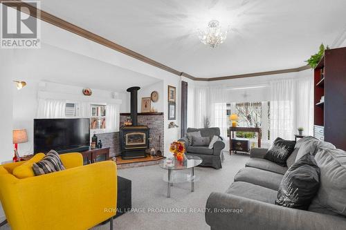 30 Kenneth Boulevard, Quinte West, ON - Indoor Photo Showing Living Room With Fireplace