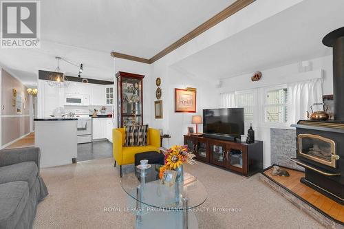 30 Kenneth Boulevard, Quinte West, ON - Indoor Photo Showing Living Room With Fireplace