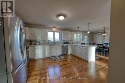 1934 Burbrook Road, Kingston (City North Of 401), ON - Indoor Photo Showing Kitchen