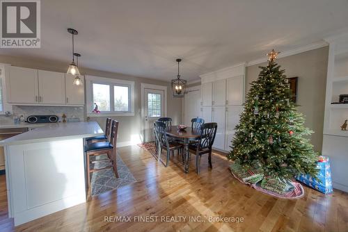 1934 Burbrook Road, Kingston (City North Of 401), ON - Indoor Photo Showing Kitchen