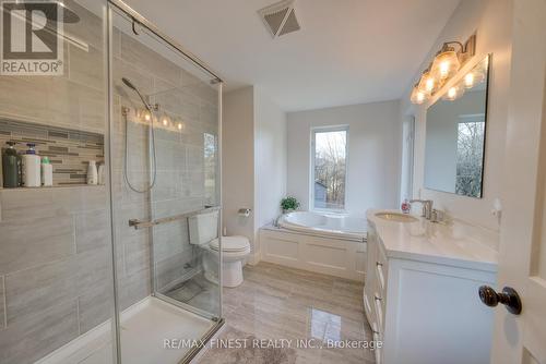 1934 Burbrook Road, Kingston (City North Of 401), ON - Indoor Photo Showing Bathroom