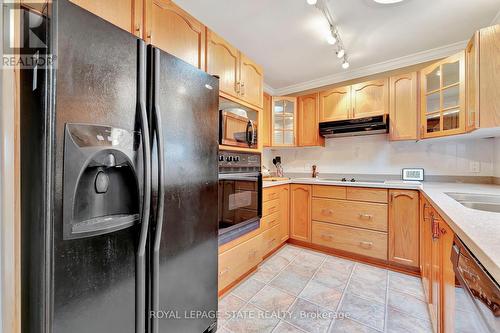 18 - 1030 Colborne Street S, Brantford, ON - Indoor Photo Showing Kitchen