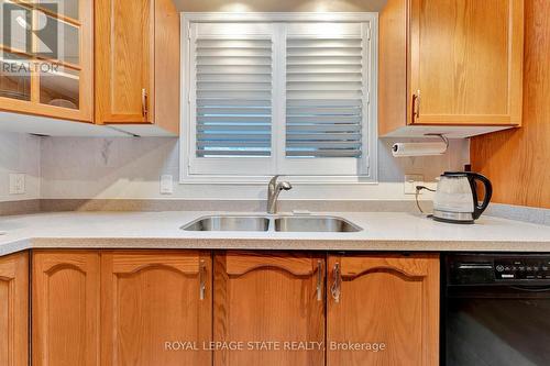 18 - 1030 Colborne Street S, Brantford, ON - Indoor Photo Showing Kitchen With Double Sink