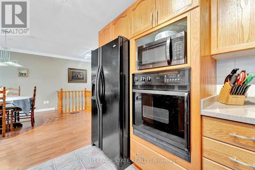 18 - 1030 Colborne Street S, Brantford, ON - Indoor Photo Showing Kitchen